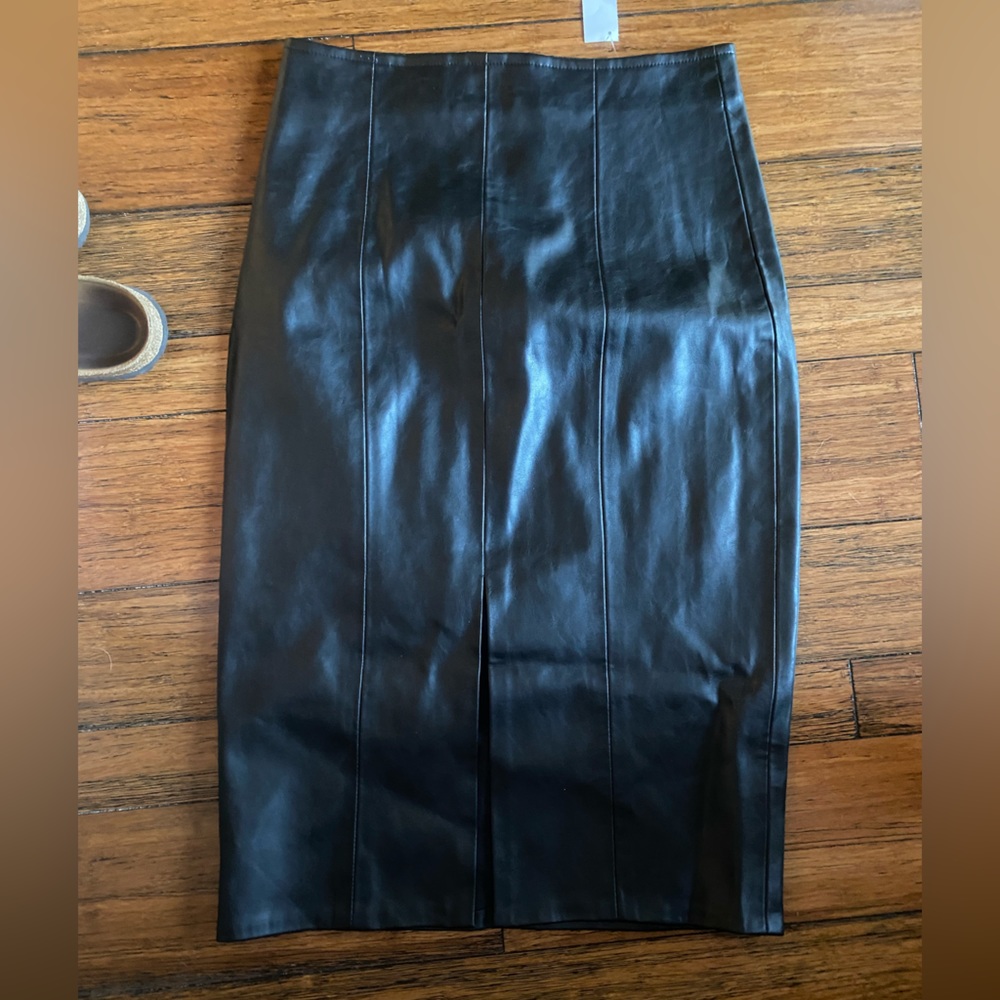 Pencil leather skirt. Small slit in middle front